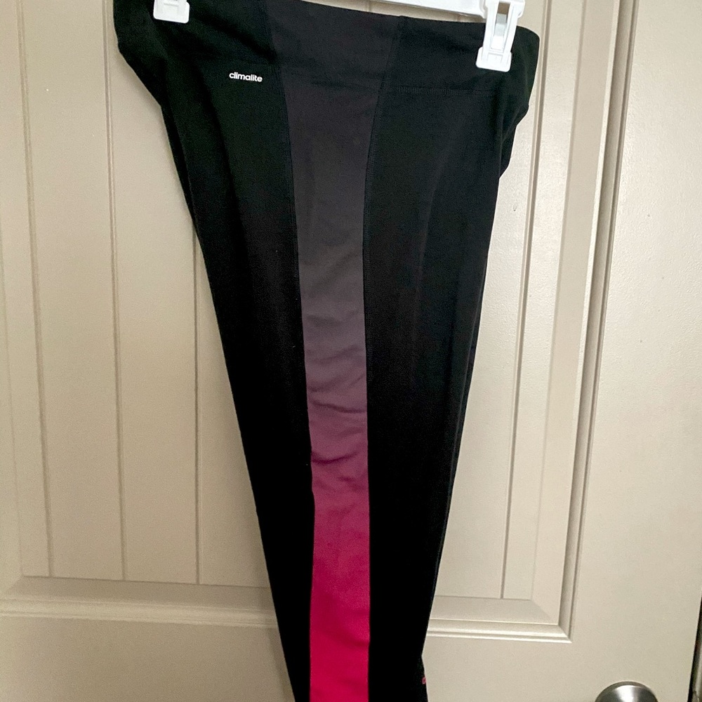 3/4 length Adidas workout pants